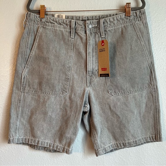 Levi’s Utility Shorts - Picture 1 of 7